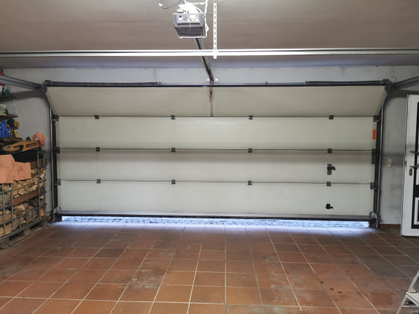 Hörmann Kassetten Holz Torlamellen LTH20, Baujahr 1986, Tormaße Breite: 5000 mm x Höhe 2150 mm