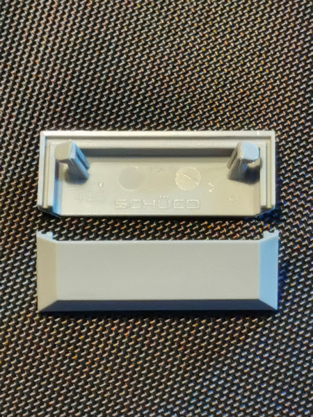 Schüco Wasserschlitzkappen Entwässerungskappen RAL 7001 Silbergrau, KS-208693